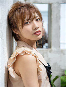 亚洲 欧美 校园 春色 小说/国色天香中文字幕2019年在线