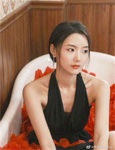 日本邪态恶动GIF动图出处100图/明日香里野